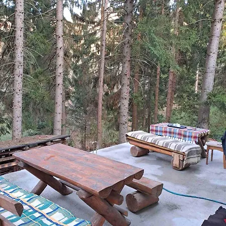 Dom wakacyjny Forest Hadžići